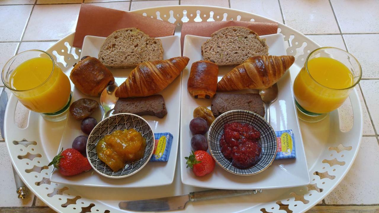 לינה וארוחת בוקר ברביזון Domaine De Bramefaon מראה חיצוני תמונה